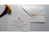 Convite envelope com cordão dourado